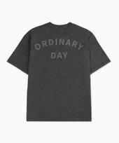 Bibeodeu Ordinary Day T-Shirt [Charcoal] Charcoal/S