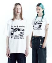 The Vinyl House Kiss Me Tee White (Vh2Dmut511A) White/L
