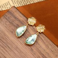 Women's Light Luxury Design Elegant Irregular Tassel Earrings Fashionable And Versatile Niche Design Earrings Daily Accessories