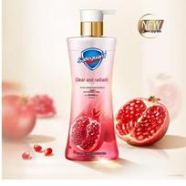 Safeguard Red Pomegranate Renewing Shower Gel