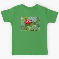Ladybug on the leaf Kids T-Shirt 100