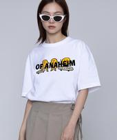 Graver [Unisex] 3 Smile Board Short Sleeve T-Shirt_White/Black Logo White_Black Logo/S