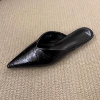 Fashion New Spring and Autumn Temperament Slip-on Kitten Heel Shoes Women's Pointed Toe Shallow Mouth Non-slip Wear-resistant Flip-flops 35 sidabras