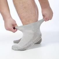 Antibakterinės besiūlės kojinės patinusiems kulkšnies sąnariams ir diabetinei pėdai prižiūrėti One Size 23*10