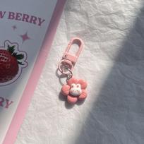 Bunny Carrots Bunny Carrots Keychain Resin Rabbit Tulip Keyring  Headphone Case 05