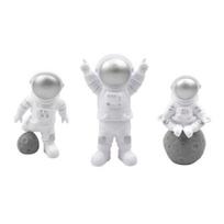 3 vnt. Tortų dekoracijos Plačios pritaikymo galimybės Ilgalaikės Daugkartinio naudojimo Patrauklios Kūrybingos Pasidaryk pats Naujoviškos Gimtadienio torto Astronautų dekoracijos Vakarėlio reikmenys sidabras