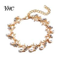 Elegantiškas dirbtinių perlų ir kalnų krištolo karoliai, auskarai, apyrankė Nuotakos papuošalai Dovana Bracelet