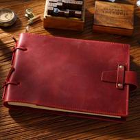 Genuine Leather Sketchbook Retro Painting Notebook Handmade Premium Quality Vintage Journal With Card Slot Writing Diary Gift (Red,215mm*160mm*20mm) raudona