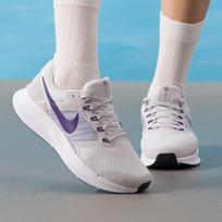 Nike Women's 7/24 Running & Casual Shoes DR2698-014 US 6