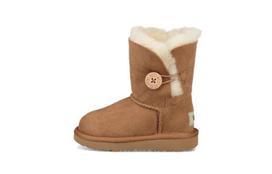 UGG Bailey Button II Slip Resistant Cushioning Abrasion Resistant Thermal Snow Boots Chestnut Brown Kids' 1017400T-CHE 25