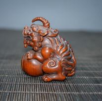 Chinese Antique Boxwood Carving Exquisite Unicorn Pixiu Statue Collection Art CHINA