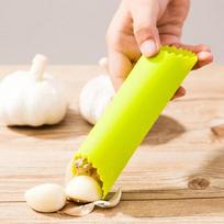 Spalvingas silikoninis skustuvas Easy Peeling Tube Česnako Magic Virtuvės Priedai Įrankis Maisto gaminimo Įrankiai