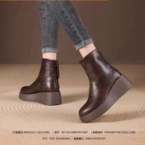 Madingi platforminiai ankle boots su vidiniu aukštu pleištu Trifle batai Aukštakulniai batai moterims 35 ruda