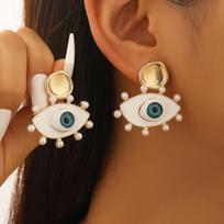 Trendy Evil Eye Zircon Ear Cuff for Women – Hot-Selling Minimalist Cold Style Hoop Earring, Unique Cross-Border Fashion Jewelry beige