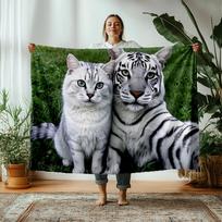 The lovely Lion Tiger Cat Blanket Printed Throw Blanket Plush Fluffy Flannel Fleece Blanket Soft Throws for Sofa Couch and Bed Size: 75*100cm, Weight: 230 GSM