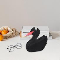 Animal Eyeglasses Spectacle Holder Carving NightStand Decoration Ornament Funny Hand Carved & Black Swan