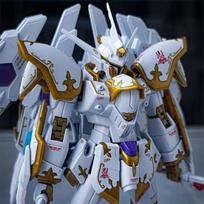 Hg 1/144 Seed Freedom Black Knight Squad With Light Wings Water Sticker Action Figures Assembled Model Kit Collectible Toys Present
