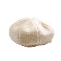 Plush Women Berets Keep Warm Octagonal Hat Fashion British Beanie Hat  Winter smėlis