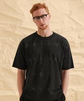 Stage Name Cool Soft Diamond Punching Knit Short Sleeve Tee_Black No. 1