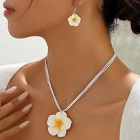 Lovely Romantic Resin Flower Pendant Necklaces for Women 3PCS Bohemia Handmade Flower Earrings Wedding Party Jewelry Sets