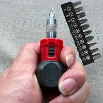 Mini daugiafunkcinis reketinis atsuktuvų rinkinys - grįžtamojo veikimo, greito veikimo plieninis atsuktuvas su antgalių rinkiniu, nereikalaujantis baterijų Ratchet wrench + 1pc screwdriver head