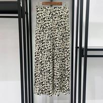French Niche Spring/Summer 2026 Elegant Drapey Color-Block Lace-Up Blouse & Long Skirt Women's Set Large