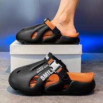 A Pair Of Men'S New Summer Clogs, Wear-Resistant, Non-Slip, Soft-Soled, Comfortable Beach Shoes, Outdoor Sports Toe-Toe Sandals And Slippers 44-45