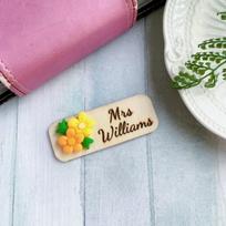 Personalized 3D Flower Bouquet Wooden Name Badge with Magnetic Backing or Pin Backing, Nursing Teacher Doctor Name Badge oranžinė