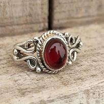 Vintage ring inlaid with anti-rubies, available in various sizes, suitable for both men and women to match daily attire, a gift for your loved one 5 raudona