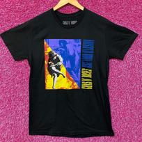 Guns N' Roses' Use Your Illusion Album Art T-Shirt XL