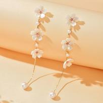 1Pair of Summer New Creative Flower Fringed Long Fashion Temperament Elegant Versatile Earrings aukso geltonumo spalva