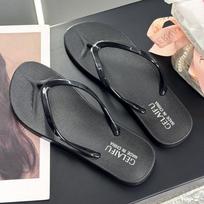 New fashionable versatile beach flip-flops cool slippers women's summer wear simple classic solid color soft bottom flip-flops women 36 [one size smaller]