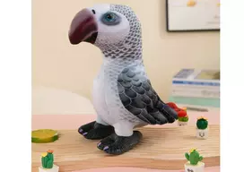 LEAN TOYS Minkštas pilkos papūgos talismanas 20 cm