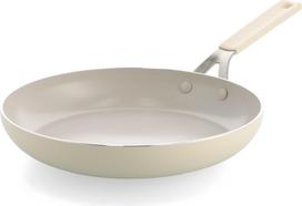 Kitchenaid - Coloured Aluminum Frypan - Almond Cream - 28 cm