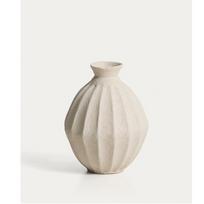 Kreminės spalvos iš papjė mašė rankų darbo/aukšta vaza (aukštis 46,5 cm) Arquena – Kave Home