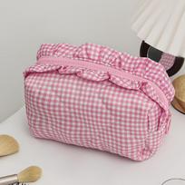 Plaid Quilted Makeup Bag, Large Capacity Portable Travel Toiletry Pouch lattice wrap pink