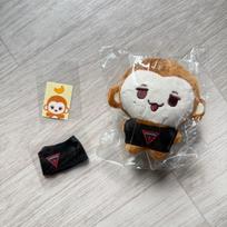 HEARTS2HEARTS Hatuhaeina Doll Noshing Monkey Monkey