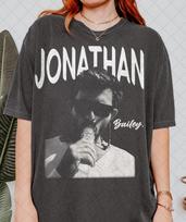 Comfort Colors Jonathan Bailey Vintage T shirt, Jonathan Bailey Graphic Fan Tee T shirt, Gift For Women & Men Unisex T shirt 2XL