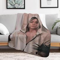 Chishiya Super-Soft Flannel Blanket,Alice In Borderland Lightweight Throw Blanket For Living Room,Gifts for Girls,Friends,Fans Size: 75*100cm, Weight: 230 GSM
