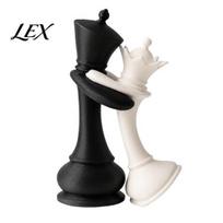 White Chess Decoration King Queen Piece Figurine, 3D Printed Couple Statue, Small Figurine Black for Anniversary Wedding Party Romantic Ornament