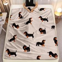 1pc Dachshund Microfiber Blanket Super Soft Throw Blanket For Bed Bedspread Sofa Decorative Camping Picnic Winter Warm Blanket Size: 75*100cm, Weight: 230 GSM