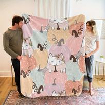 Pumpkin Spice Kitten Flannel Throw Blanket Soft Autumn Cat Design All Season Cozy Comfort for Seasonal Decor Gift Size: 75*100cm, Weight: 230 GSM