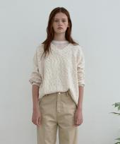Poser Boucle V-Neck Knit (Cream) Cream