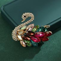 Weiman Exquisite Animal Colorful Swan Brooches Luxury Women Rhinestone Crystal Gold Plated Alloy Customize Designer Brooch Pins BR1209-1 auksas