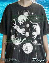 Vintage Space Cats Comfort Colors® Tshirt, Retro Astronaut Kitty Tees, Galaxy Pet Lover Sweater, Celestial Tanktop, Y2K 90s Style Gift L