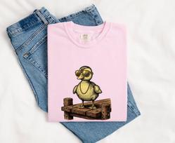 Duck Sunnies Shirt Easter Fauna Gift Women Classic Tee Duck T-Shirt Easter Fan Ducks Tshirt Wildlife Graphic Line Art Golden Chain Tshirt L