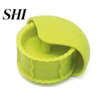 Time-saving Pastry Cutter Kitchen Round Twist 360 Rolling Edge Crimping Wheel Noodle Comfortable to Grip Easy Operate Odor-free B