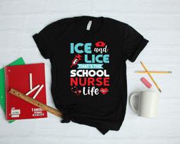 School Nurse Lice Funny | T-Shirt | T-shirt | T-shirt |T-shirt | Apparel Gift 2XL