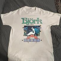 Bjork Debut Tshirt S