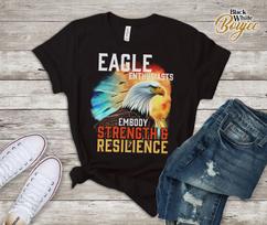Eagle Lovers Embody Strength and Resilience Bald Lover Eagle T-Shirt 2XL